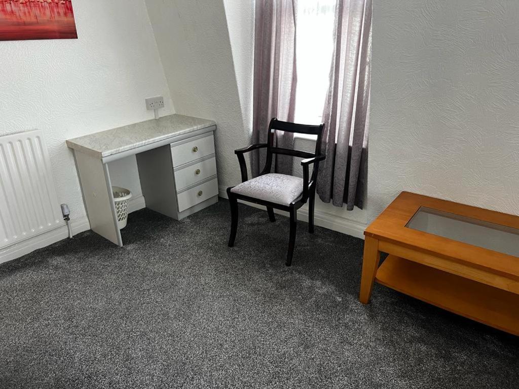 Delton Hotel Μπλάκπουλ Εξωτερικό φωτογραφία